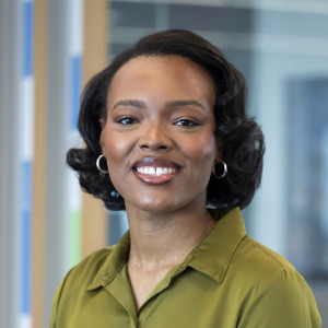 Headshot of Alexis White