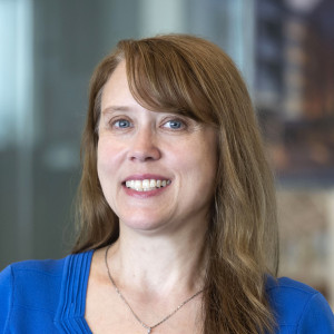 Headshot of Sandy Williamson